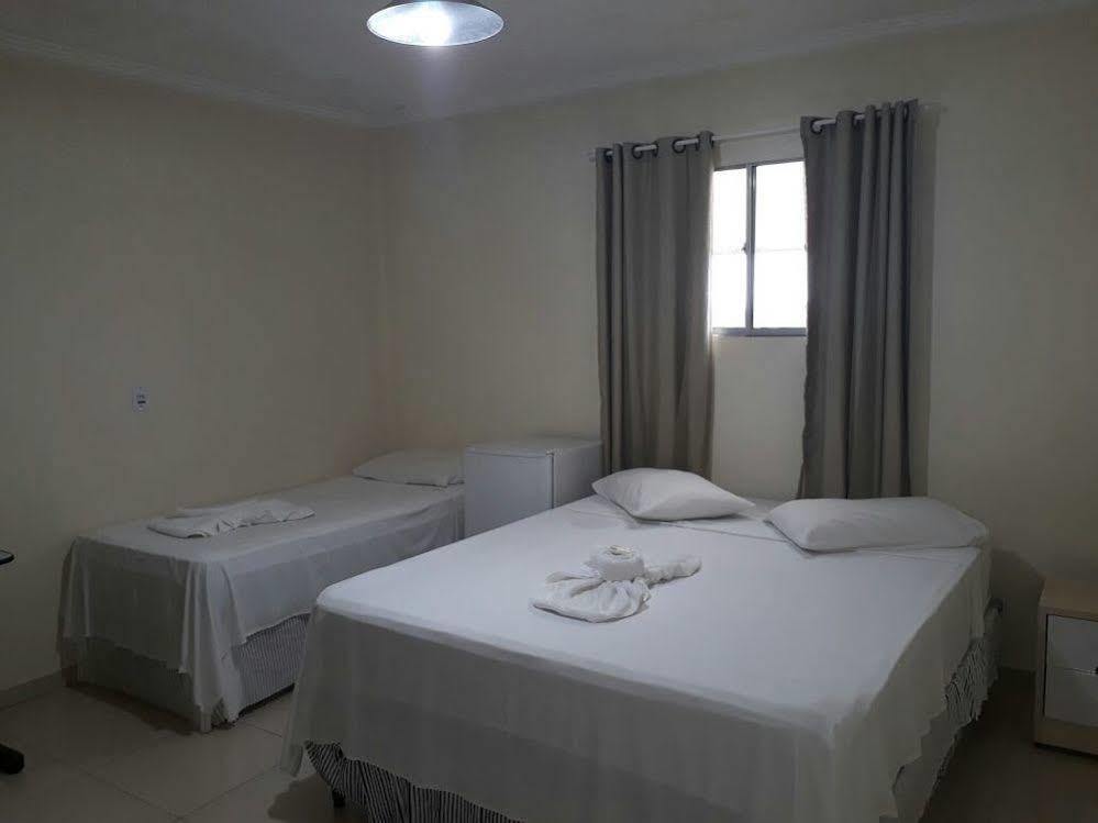 Raludi Hotel Barcarena Esterno foto