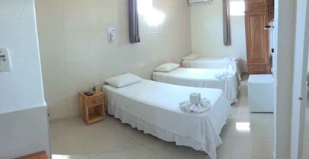 Raludi Hotel Barcarena Esterno foto